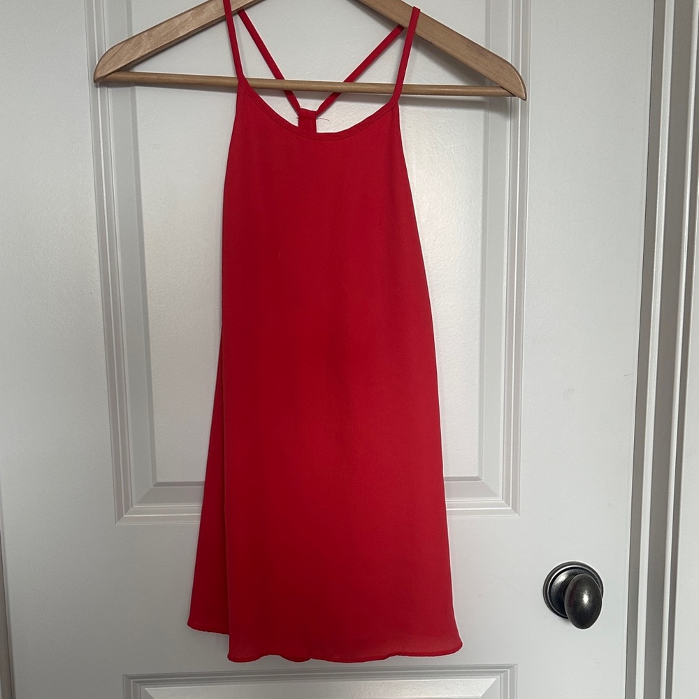 RW&CO Vibrant Red Double-Strap Long Shirt - Sise M